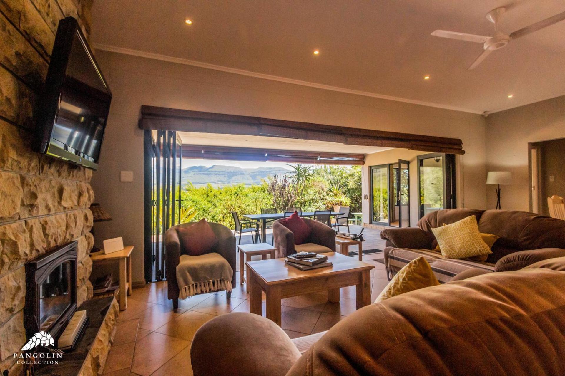 Villa Aleah, Cathkin Estates By Euphoric Leisure à Champagne Valley Extérieur photo